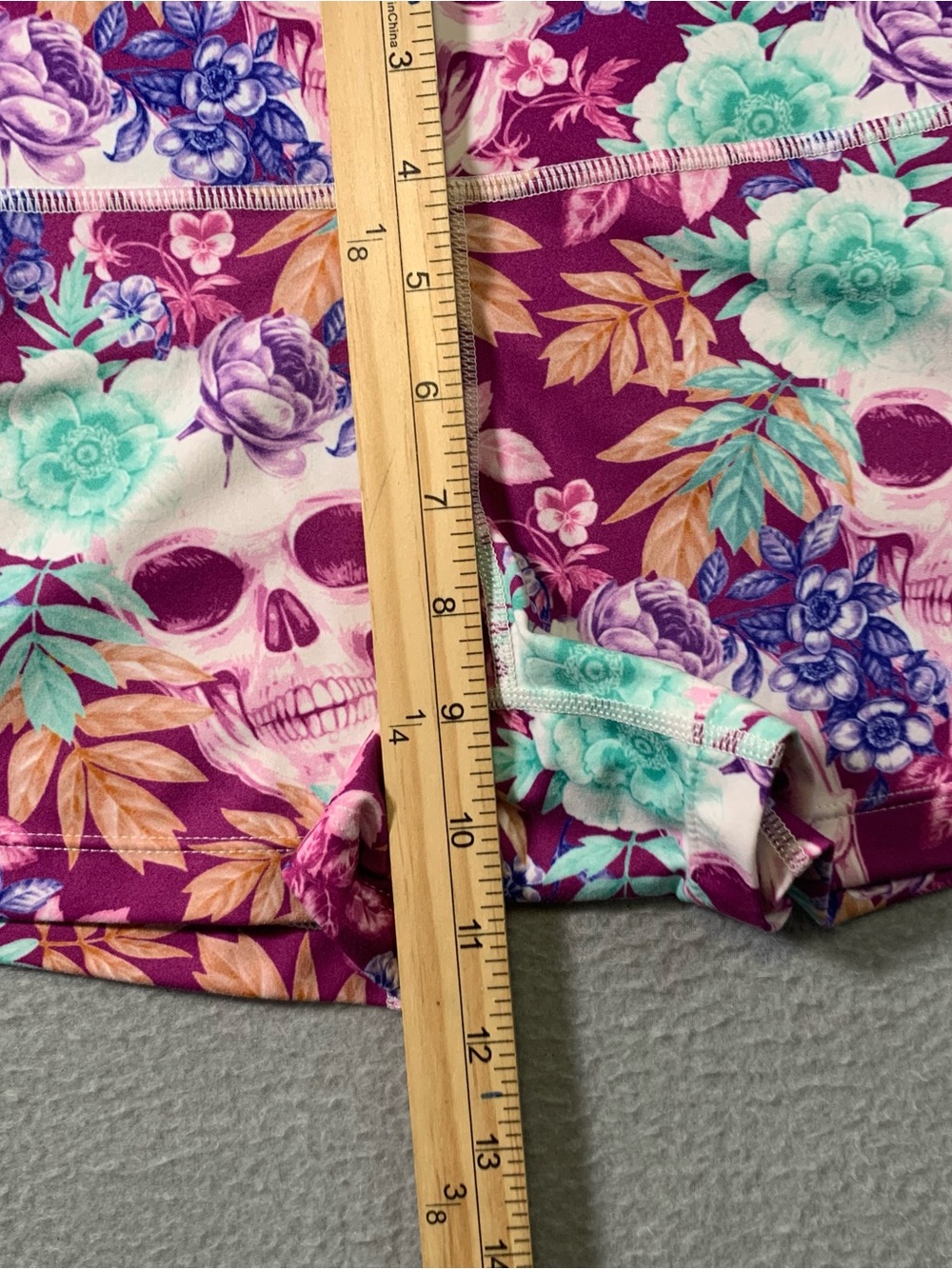 Constantly Varied Gear Purple Floral Skull Bike Shorts XS - Picture 5 of 8